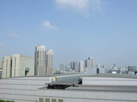 一番左のビルは芝浦工大.JPG